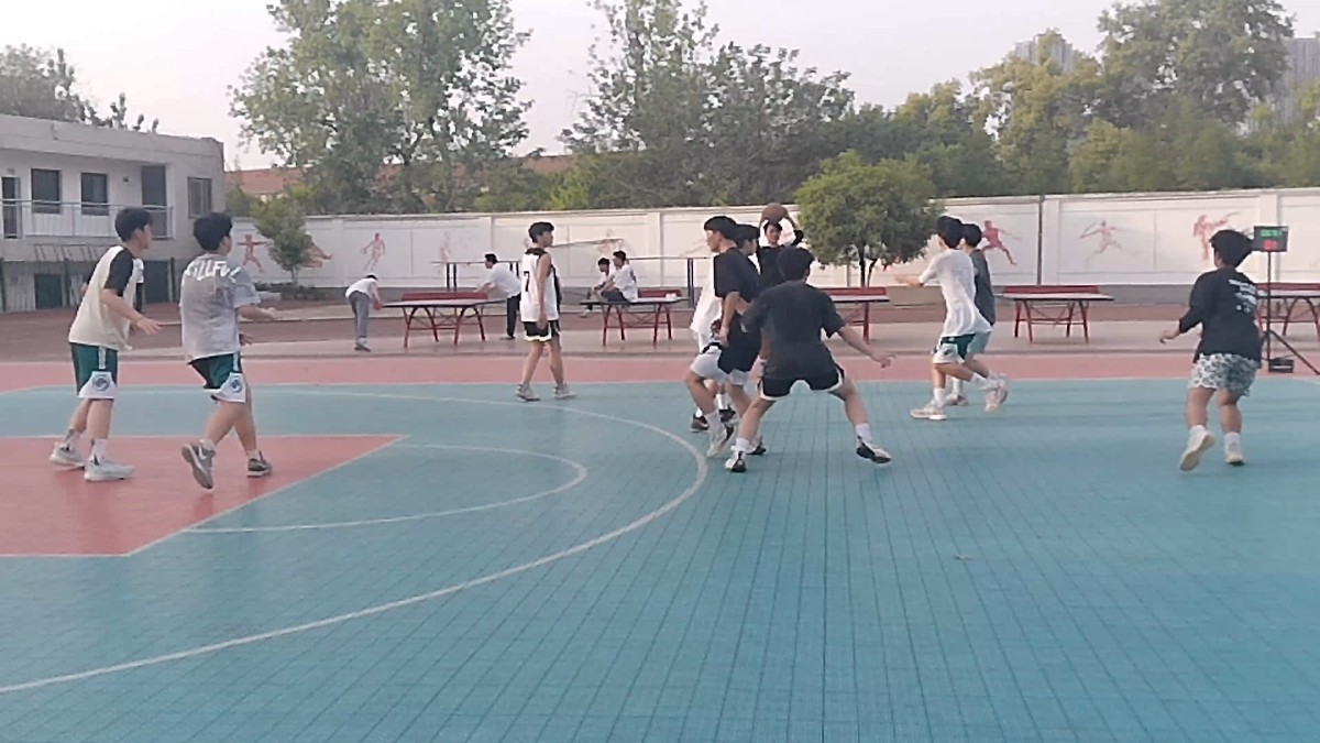 篮球训练拍摄视频